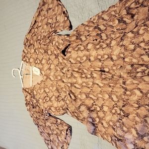 LLove dress. Size medium. NWT.